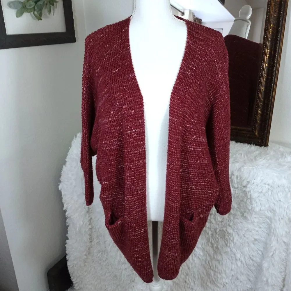 UNIVERSAL THREAD BURGUNDY CARDIGAN SZ.S EUC